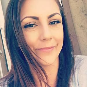 Meet your Posher, Anastacia